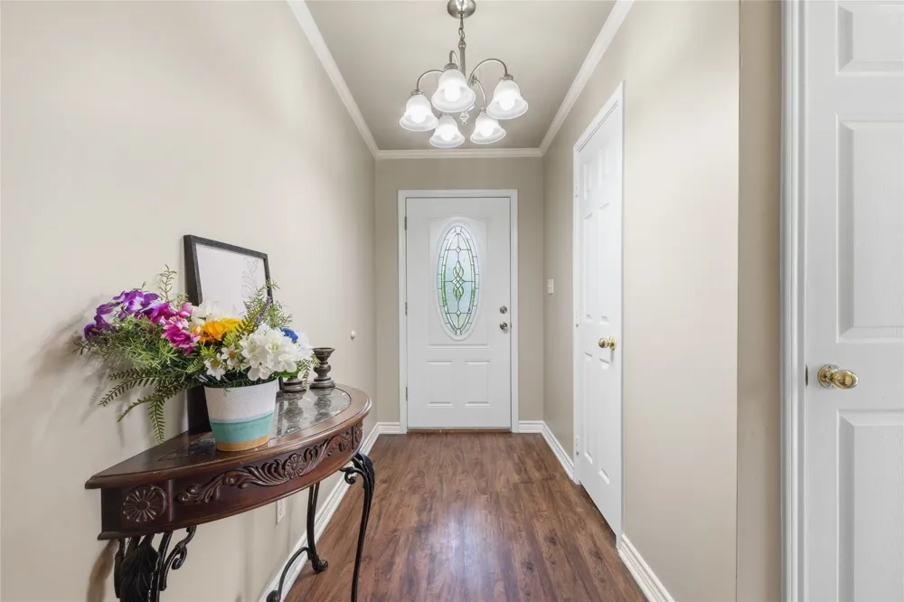 402 Robertson Street Collinsville, TX 76233