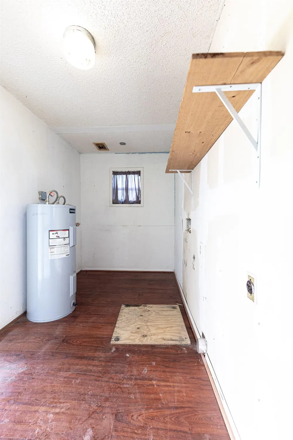 3300 State Highway 95 S Shiner, TX 77984
