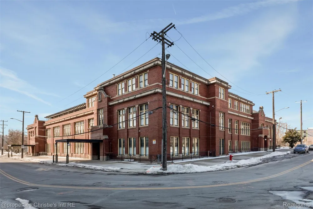 1395 Antietam Avenue #39 Detroit City, MI 48207