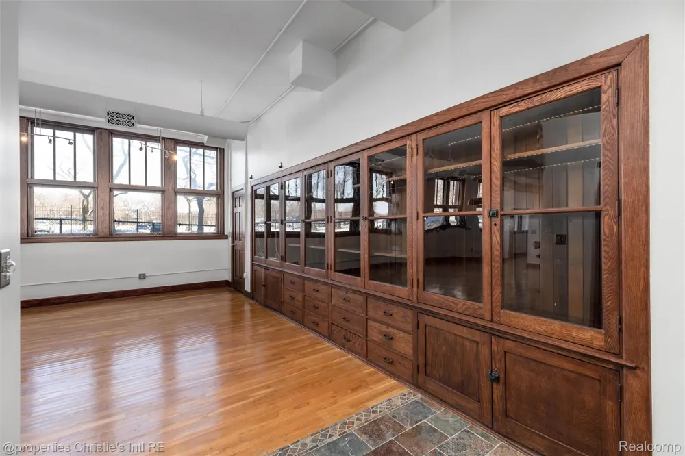 1395 Antietam Avenue #39 Detroit City, MI 48207