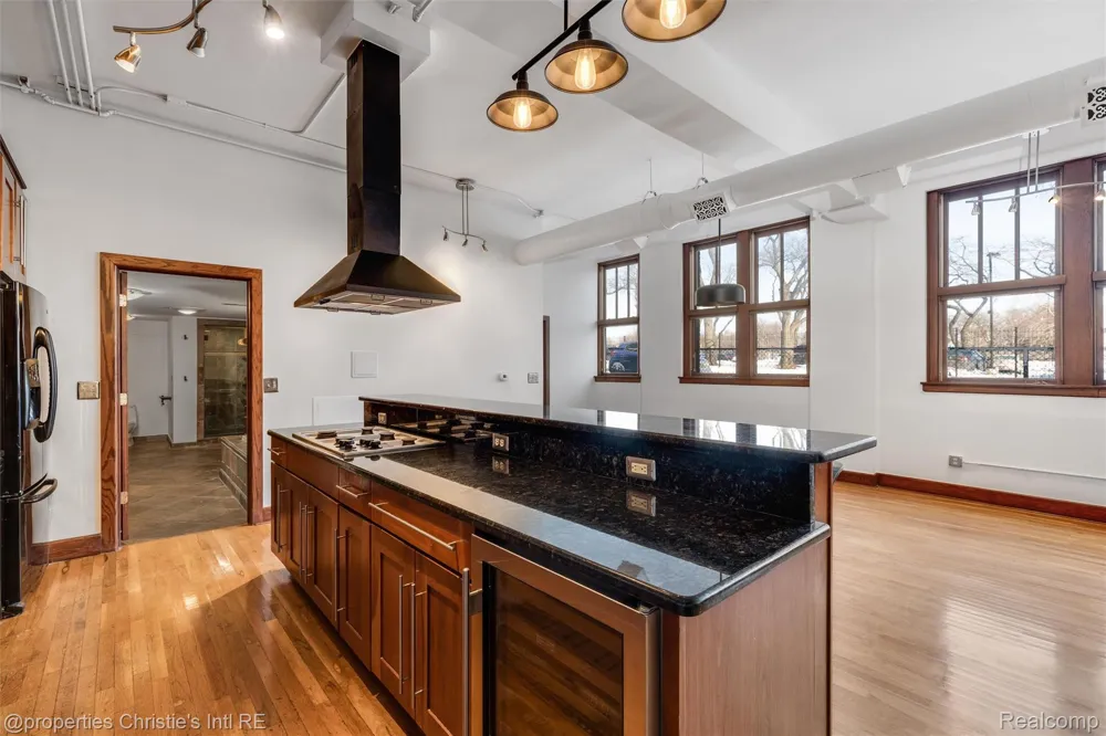 1395 Antietam Avenue #39 Detroit City, MI 48207