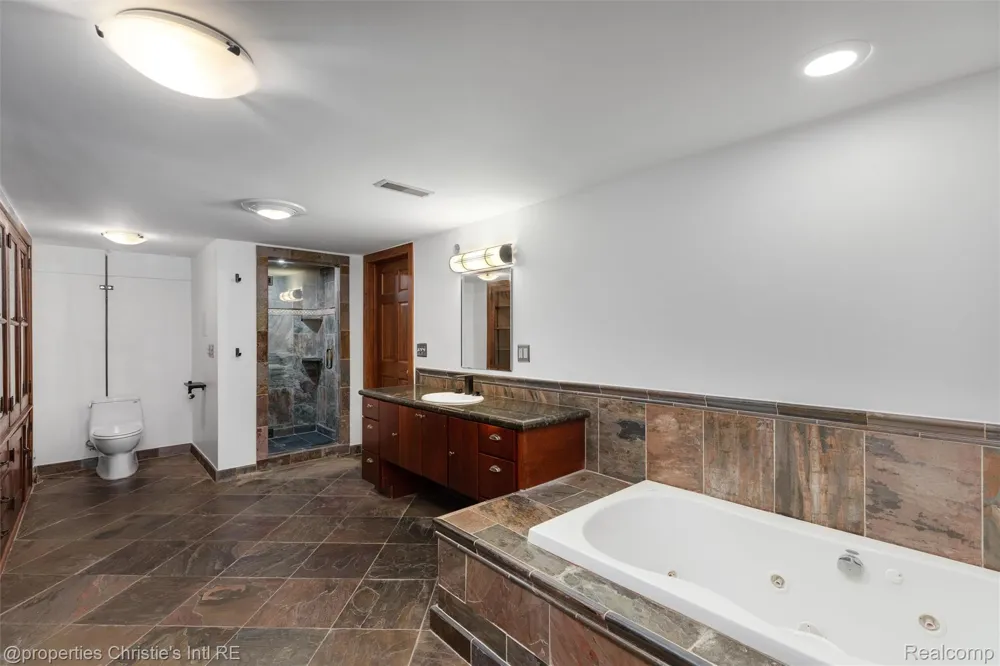 1395 Antietam Avenue #39 Detroit City, MI 48207