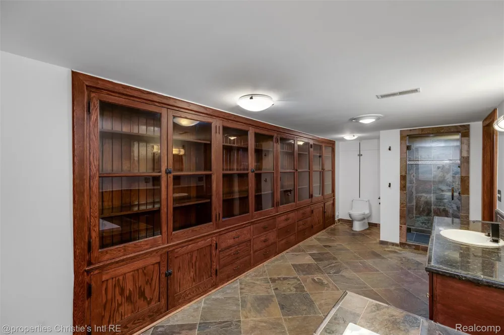1395 Antietam Avenue #39 Detroit City, MI 48207