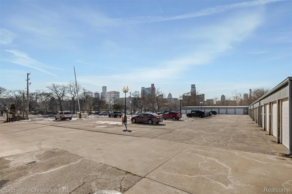 1395 Antietam Avenue #39 Detroit City, MI 48207