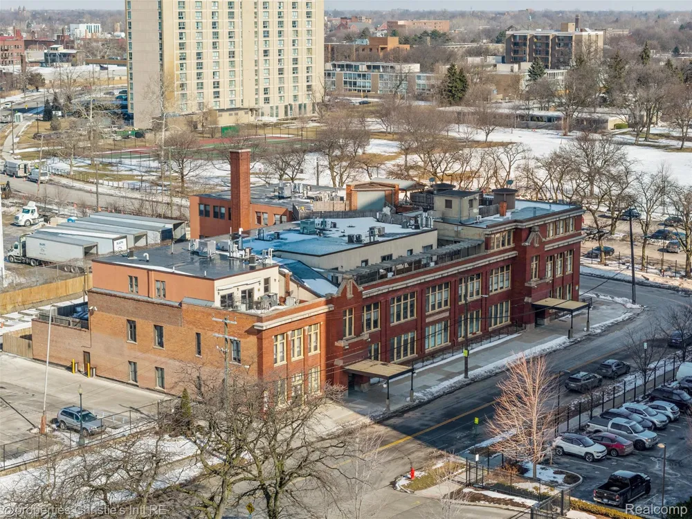 1395 Antietam Avenue #39 Detroit City, MI 48207