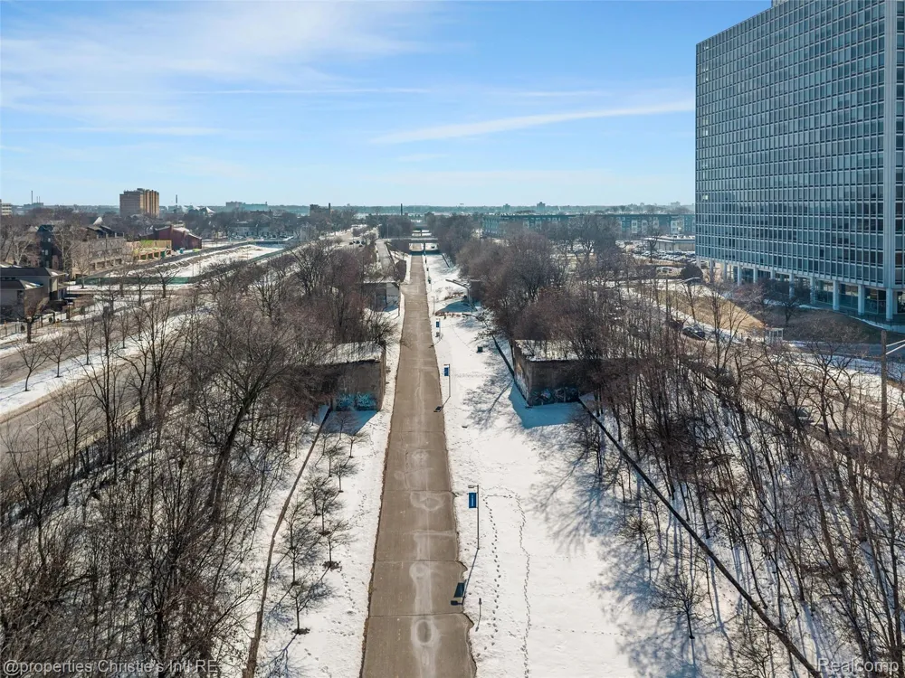 1395 Antietam Avenue #39 Detroit City, MI 48207