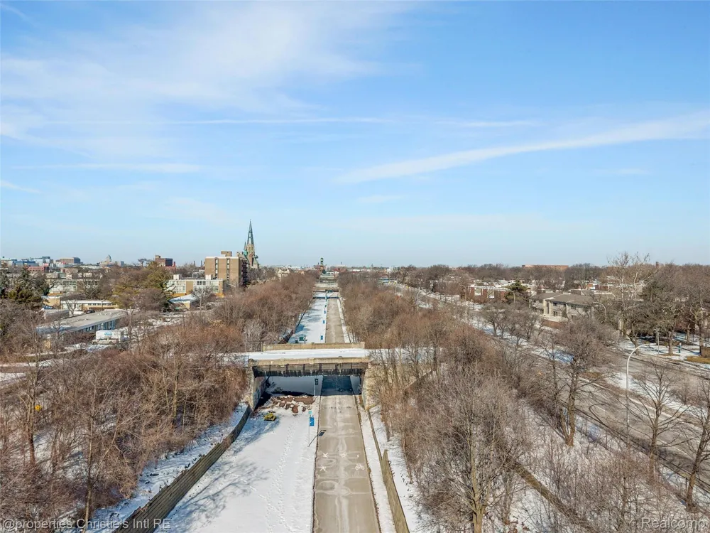 1395 Antietam Avenue #39 Detroit City, MI 48207