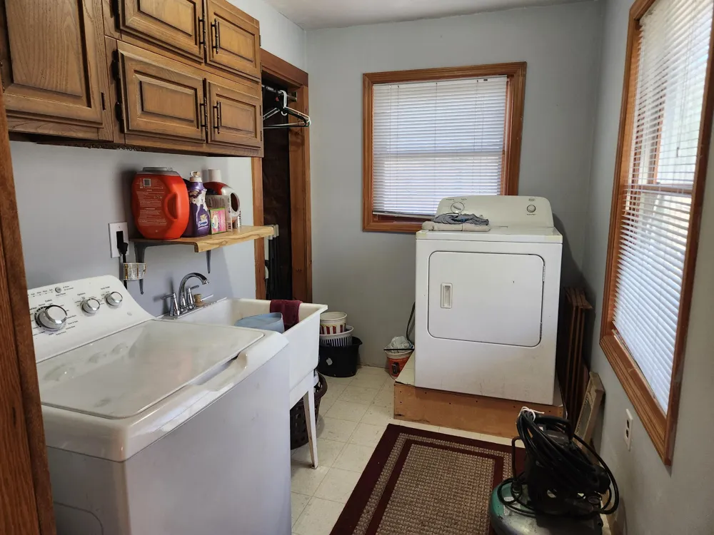 9223 S Trail Of The Lakes Lake Township, MI 49304