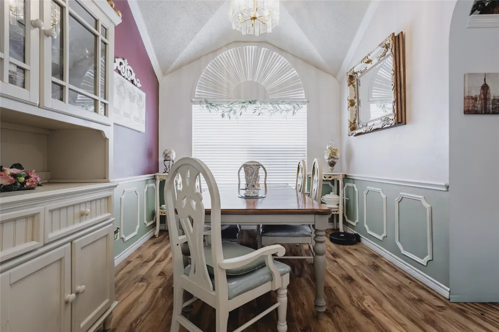 7115 Oaklawn Sachse, TX 75048