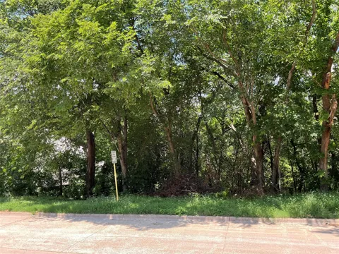 41 Wyndmere Drive