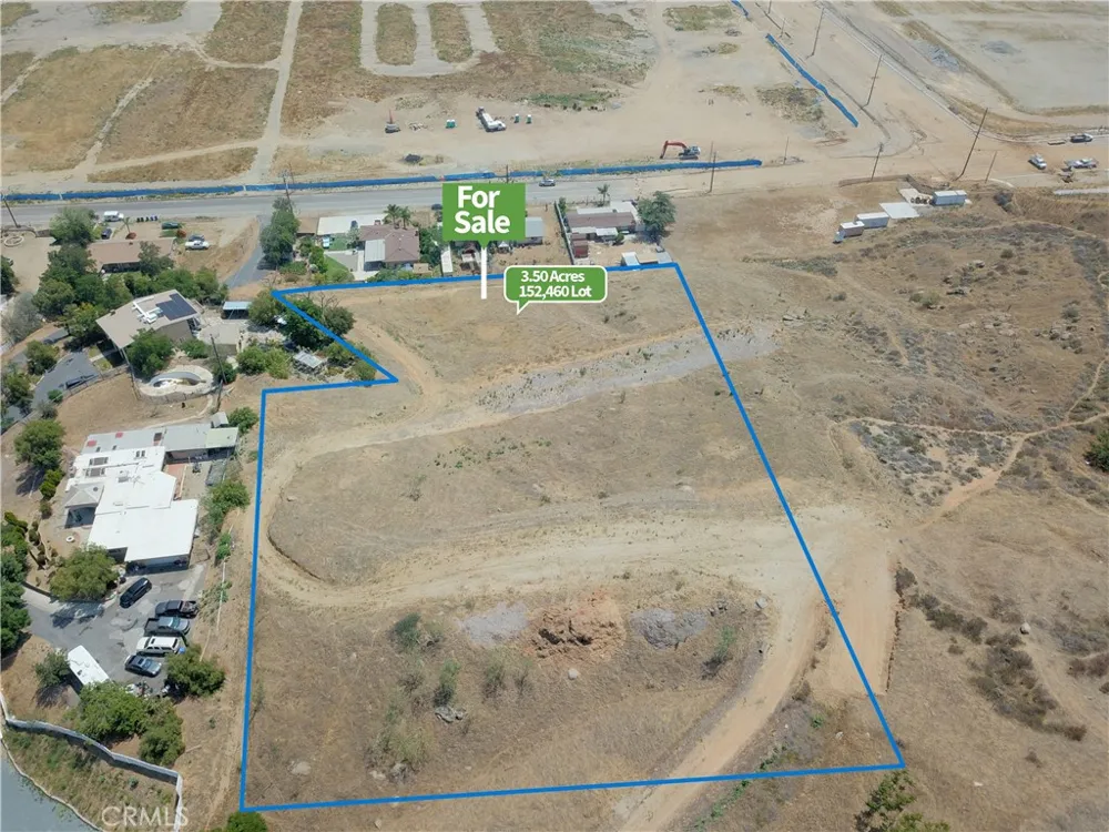 11200 Locust Ave Bloomington, CA 92316