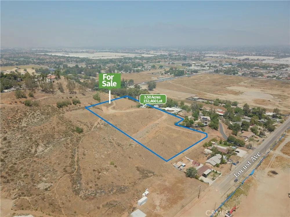11200 Locust Ave Bloomington, CA 92316