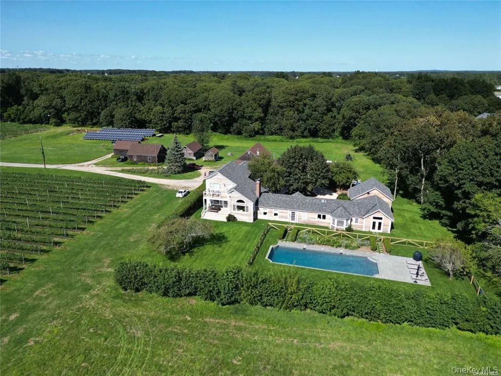 4782 Alvah's Lane Cutchogue, NY 11935