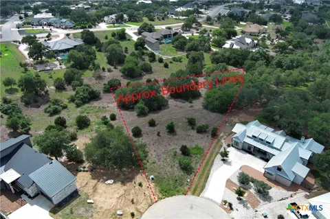 1221 Brushy Cove