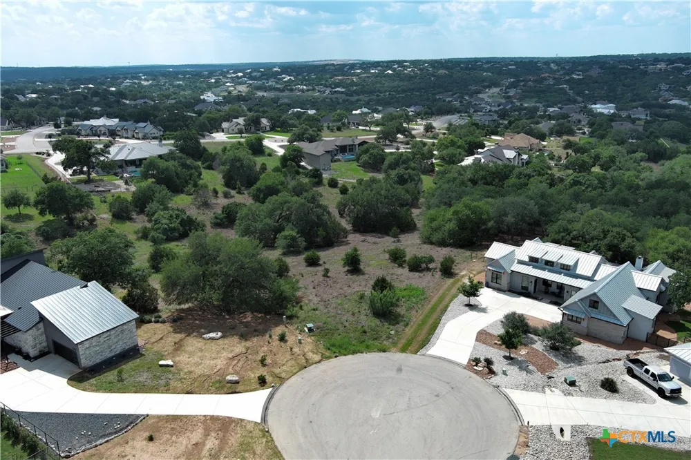 1221 Brushy Cove New Braunfels, TX 78132