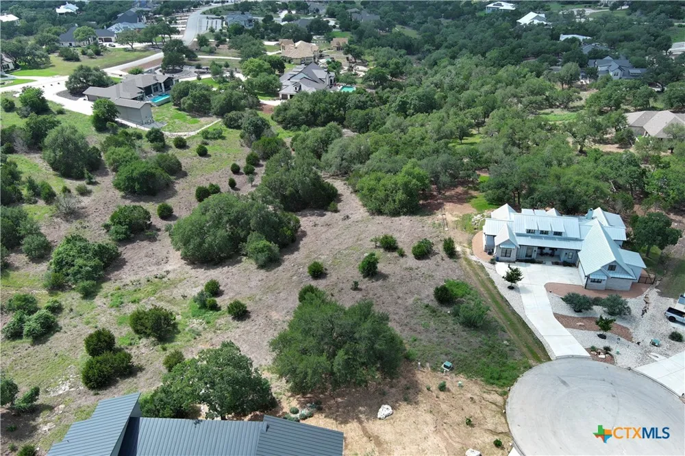 1221 Brushy Cove New Braunfels, TX 78132