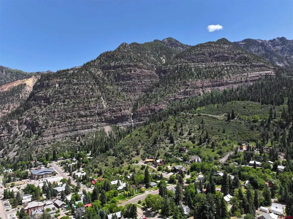 325 2nd Avenue Ouray, CO 81427