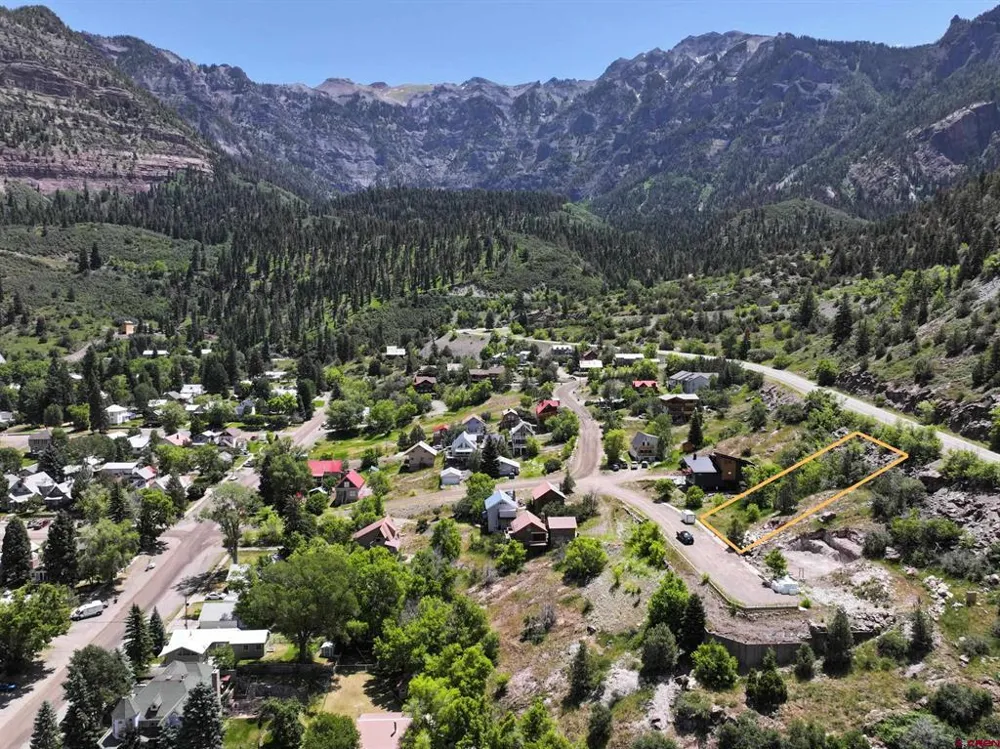 325 2nd Avenue Ouray, CO 81427