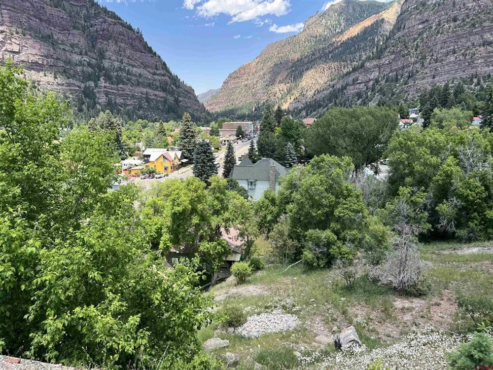 325 2nd Avenue Ouray, CO 81427