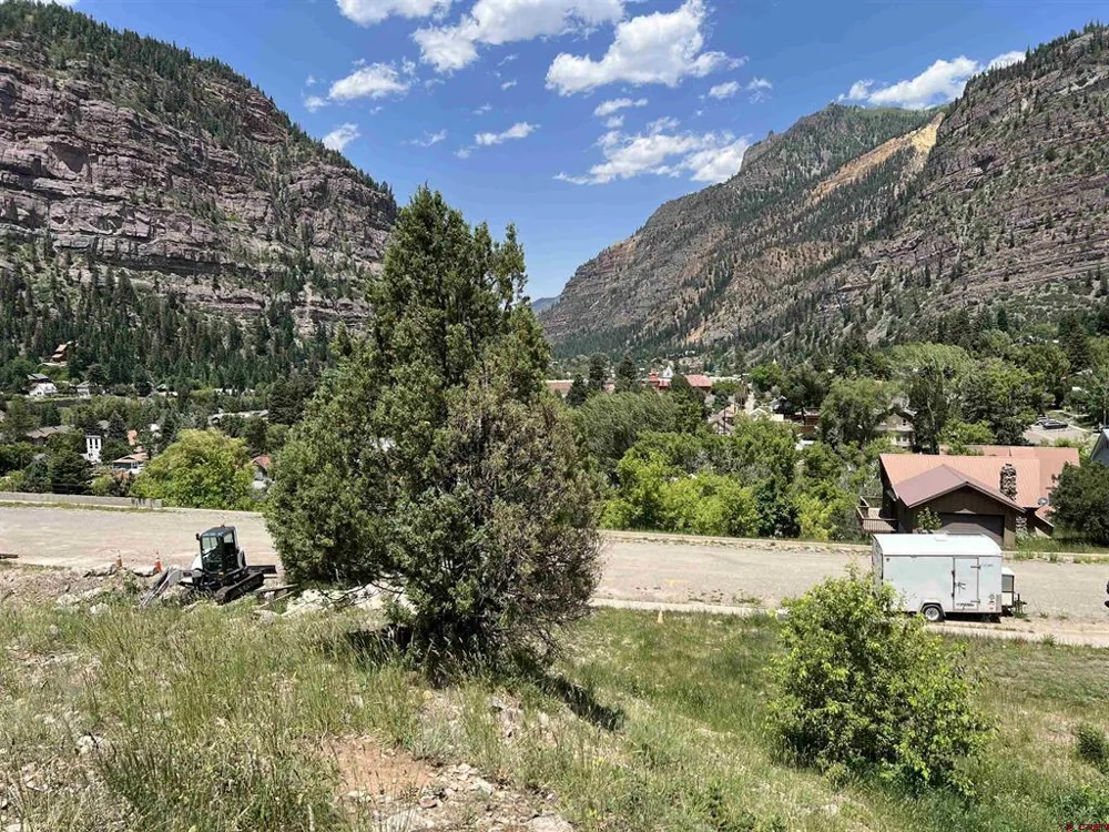 325 2nd Avenue Ouray, CO 81427