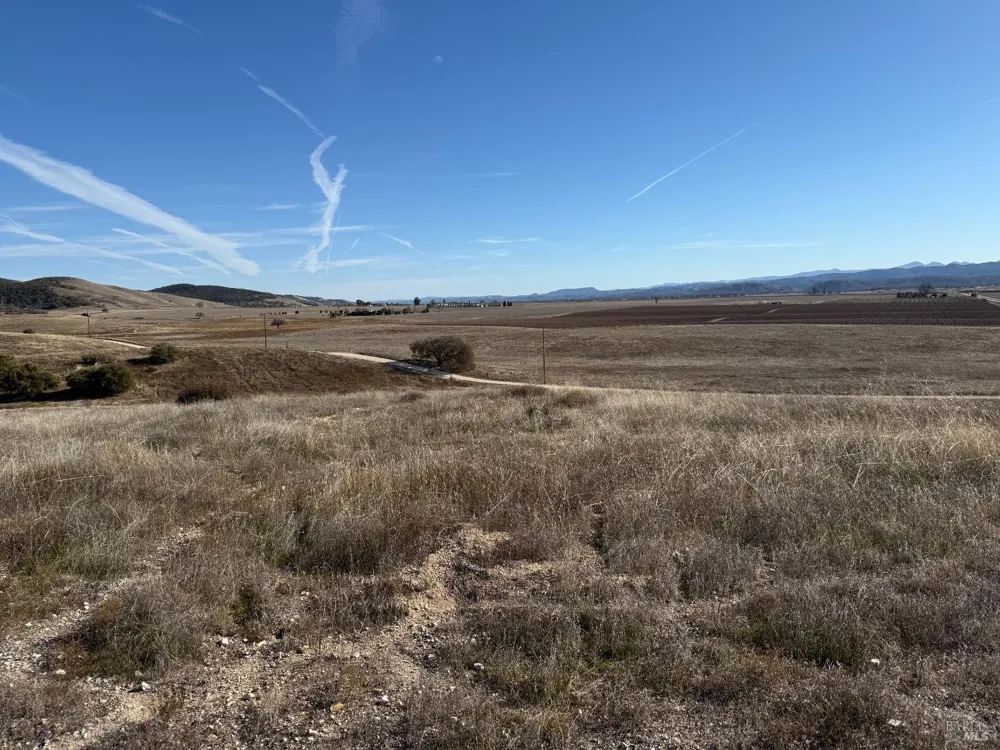 49201 Lockwood-Jolon Road Lockwood, CA 93932