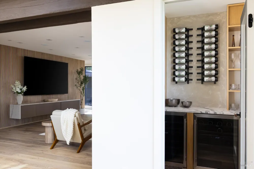 238 Summit Drive Corte Madera, CA 94925