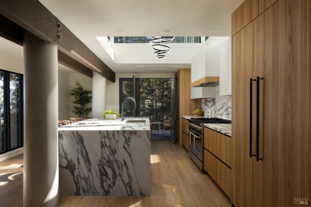 238 Summit Drive Corte Madera, CA 94925