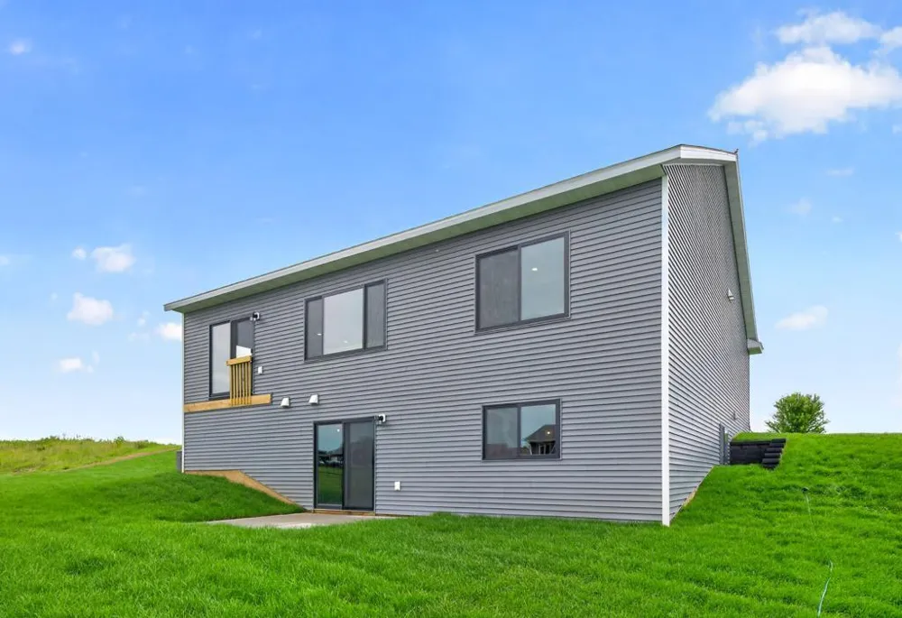 1693 Cherry Street E Mazeppa, MN 55956