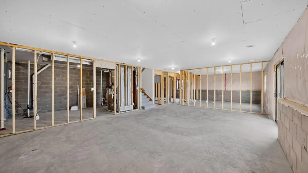 1693 Cherry Street E Mazeppa, MN 55956