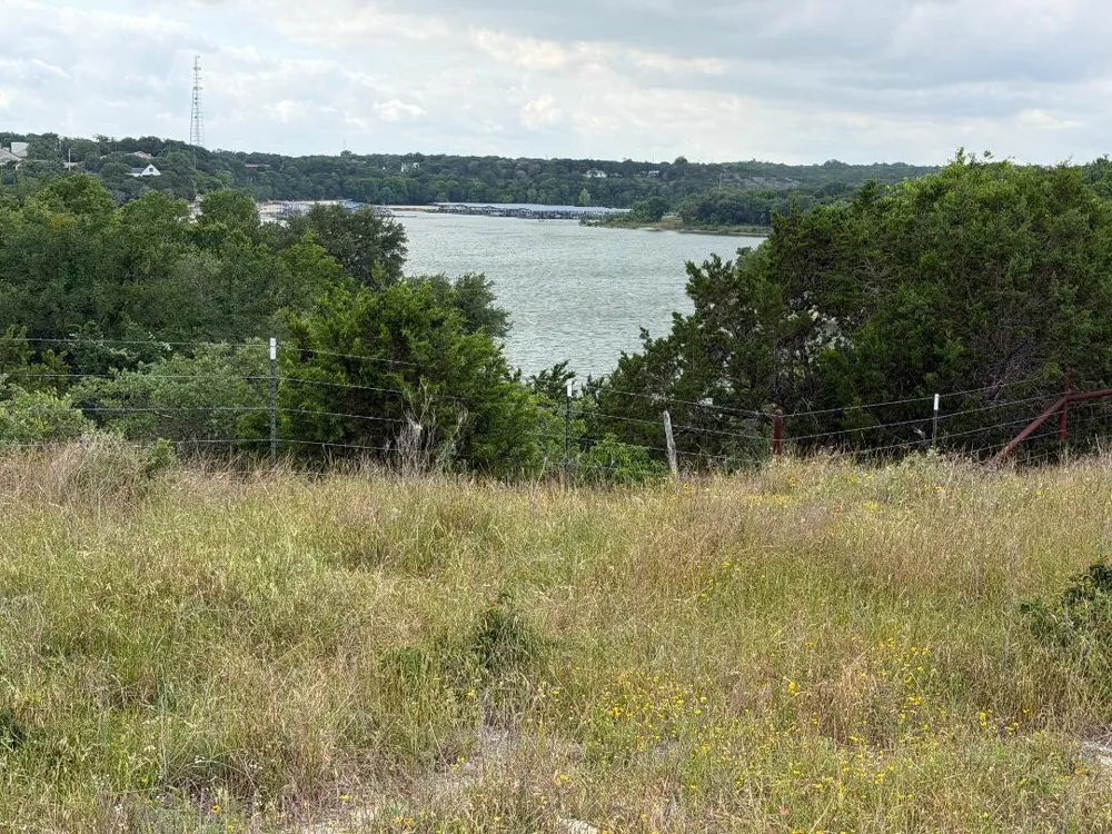 387 W CR 1627 AVENUE Meridian, TX 76634