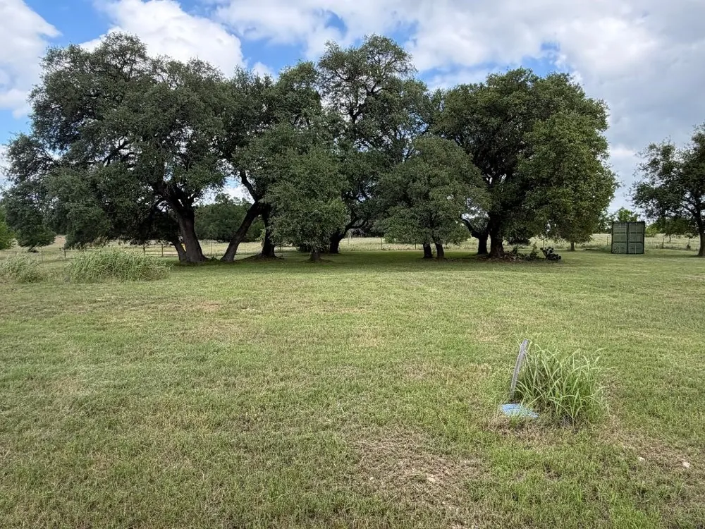 387 W CR 1627 AVENUE Meridian, TX 76634
