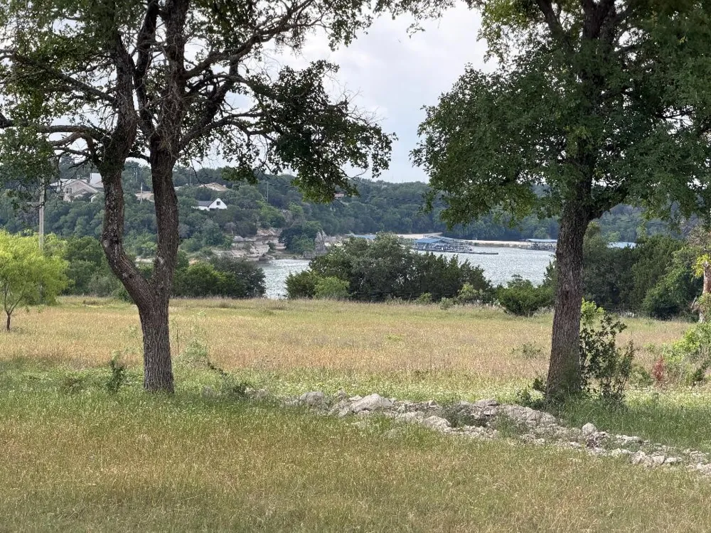 387 W CR 1627 AVENUE Meridian, TX 76634