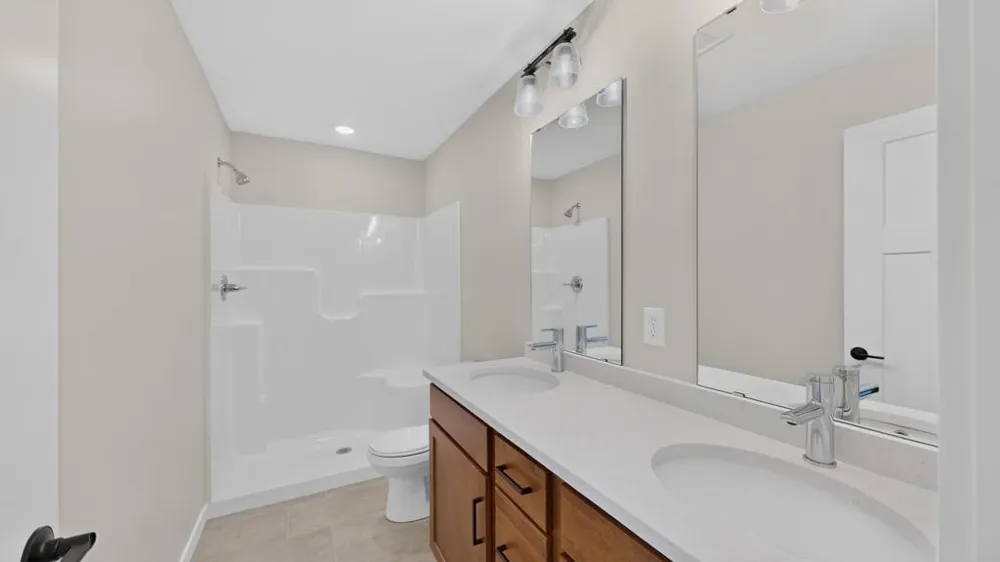1150 Petersen Court NW Stewartville, MN 55976