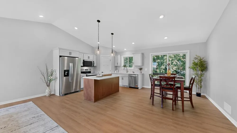 1150 Petersen Court NW Stewartville, MN 55976