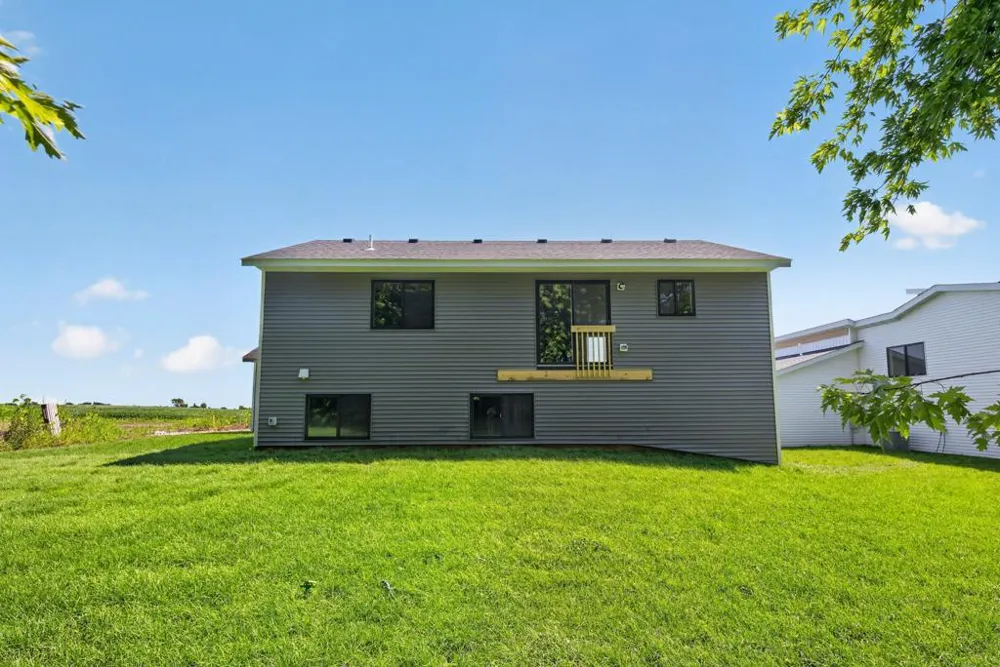 1150 Petersen Court NW Stewartville, MN 55976