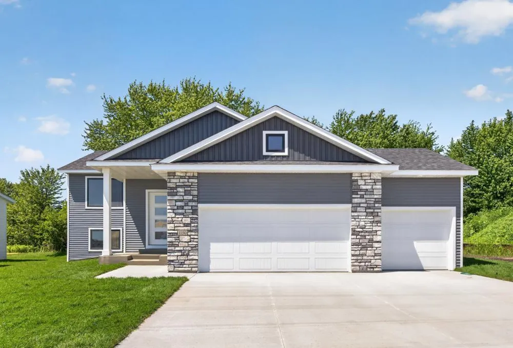 1150 Petersen Court NW Stewartville, MN 55976