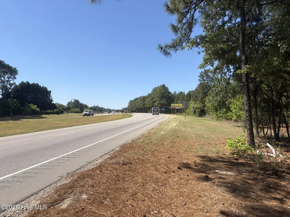 5324 Us 1 Highway Vass, NC 28394