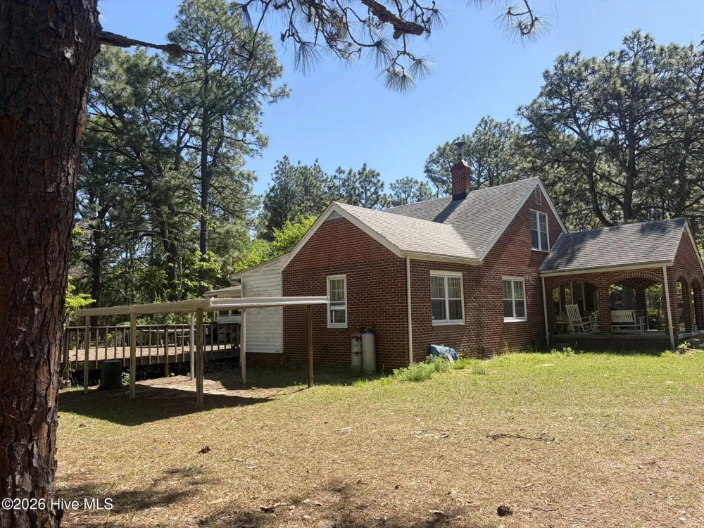 5324 Us 1 Highway Vass, NC 28394