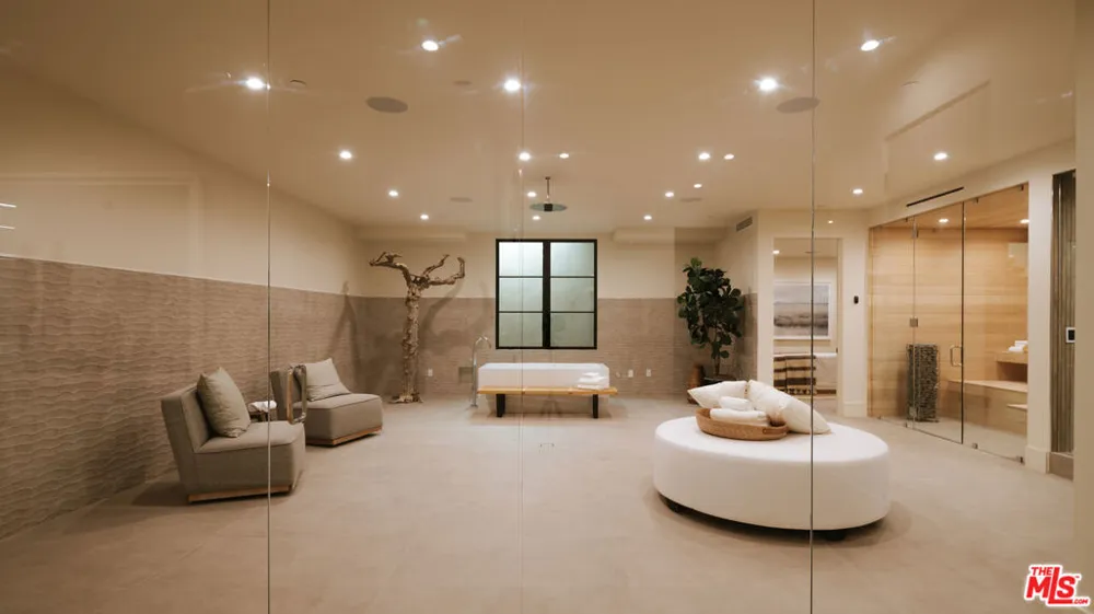 5287 Round Meadow Road Hidden Hills, CA 91302