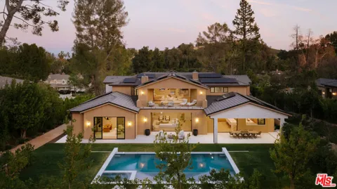 5287 Round Meadow Road