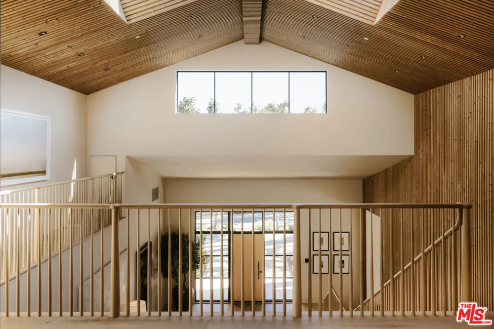 5287 Round Meadow Road Hidden Hills, CA 91302