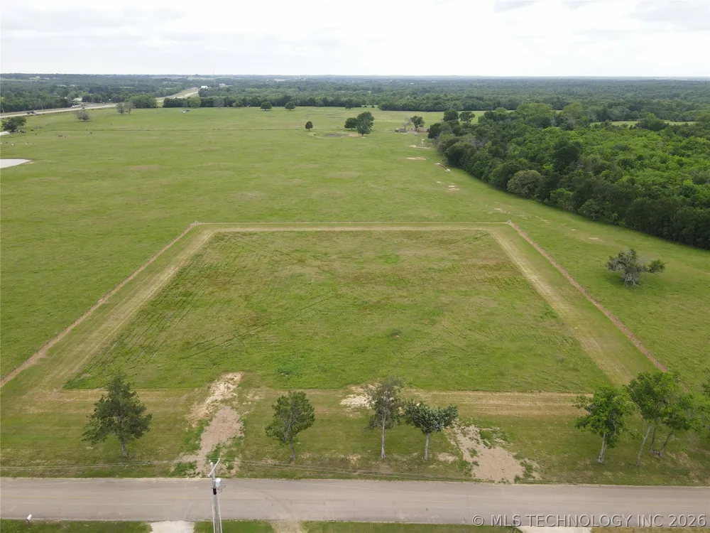 1 4285 ROAD Hugo, OK 74743