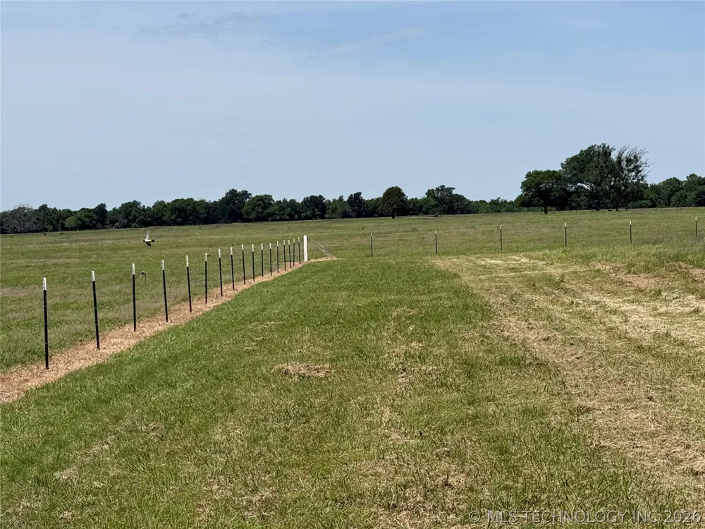 1 4285 ROAD Hugo, OK 74743