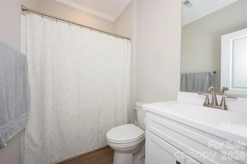 438 Fernwood Drive Yadkinville, NC 27055