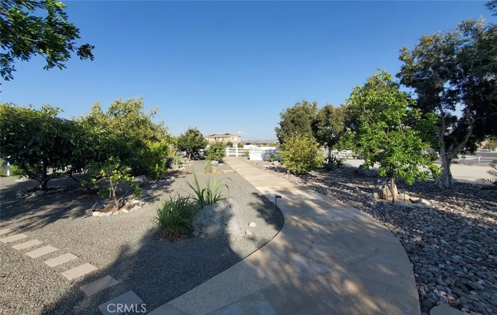 17465 Fairbreeze Riverside, CA 92504