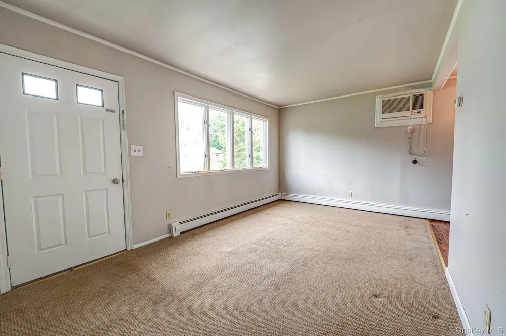 410 3rd Avenue East Northport, NY 11731