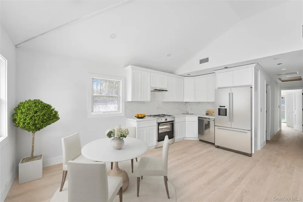 50 Squires Avenue East Quogue, NY 11942