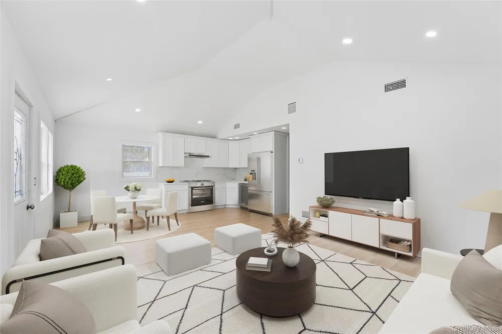50 Squires Avenue East Quogue, NY 11942