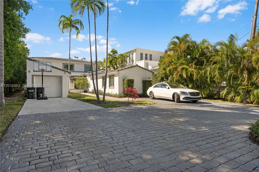 9380 Bay Drive Surfside, FL 33154