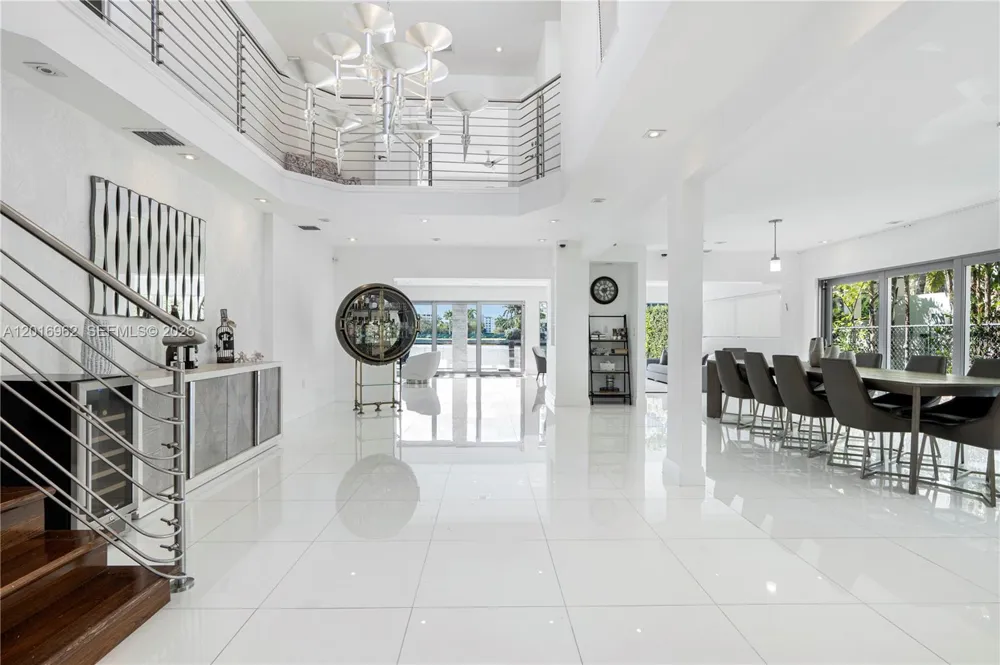 9380 Bay Drive Surfside, FL 33154